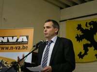 Matthias Diependaele in Ronse